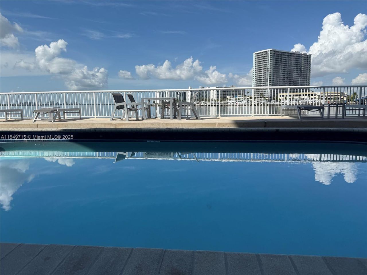 2016 Bay Dr, Unit 202, Miami Beach, FL 33141 Photo
