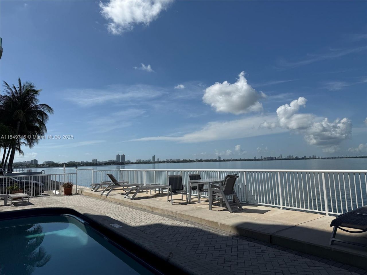 2016 Bay Dr, Unit 202, Miami Beach, FL 33141 Photo