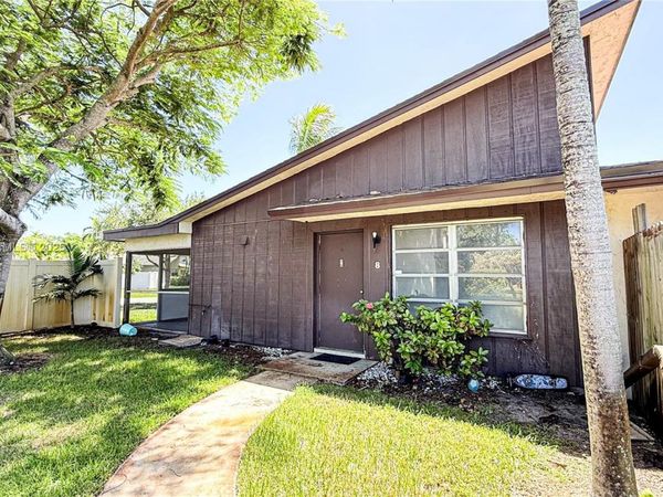 3200 NW 5th Ter, Unit 8, Pompano Beach, FL 33064