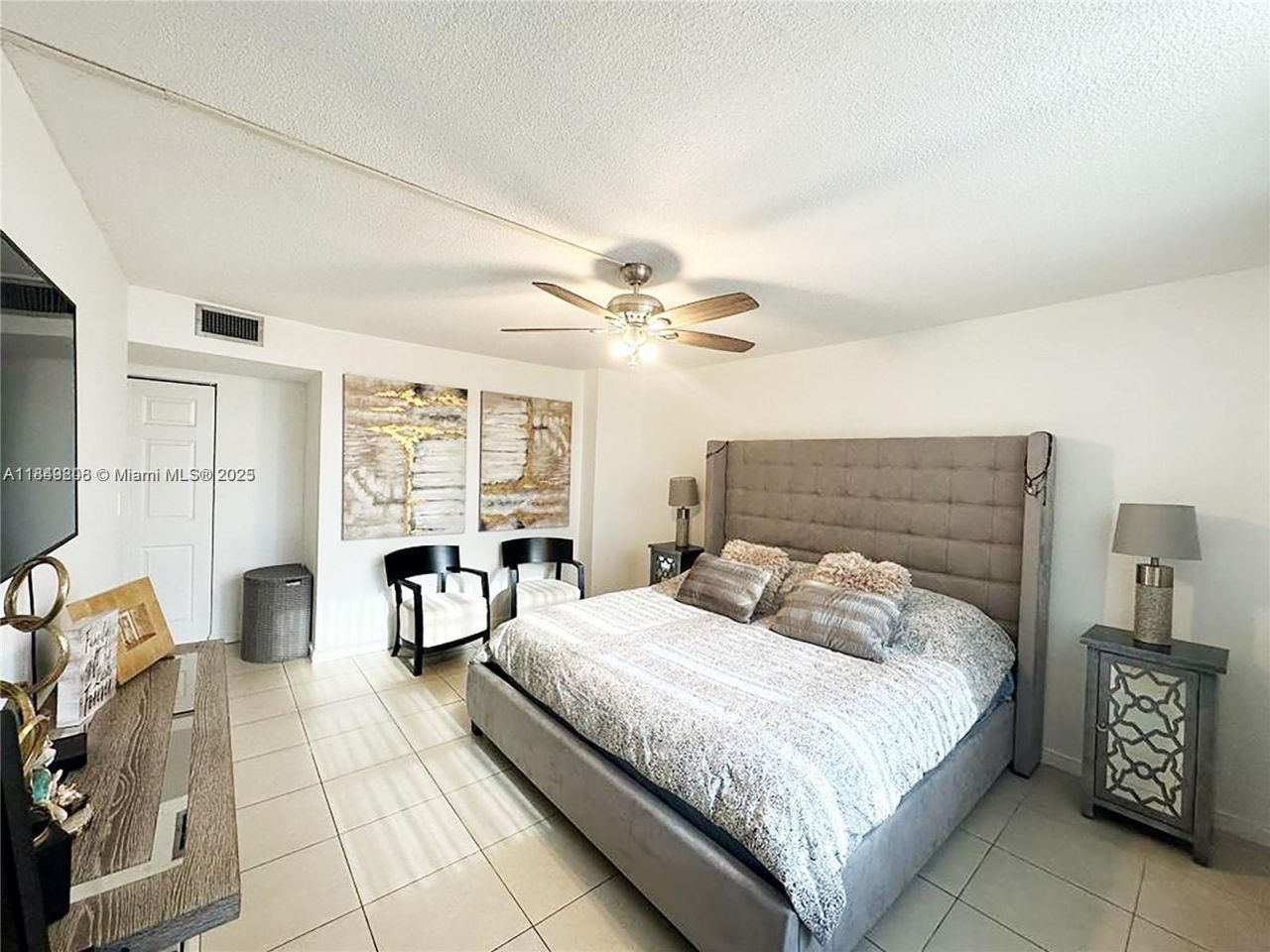 2750 NE 183rd St, Unit 1404, Aventura, FL 33160 Photo