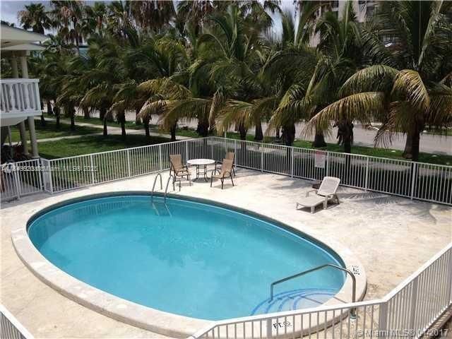 100 Sunrise Dr, Unit 9, Key Biscayne, FL 33149 Photo