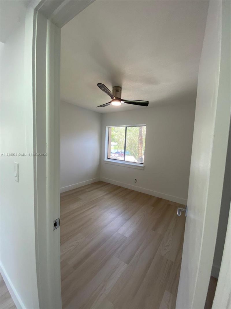 241 Wimbledon Lake Dr, Unit 241, Plantation, FL 33324 Photo