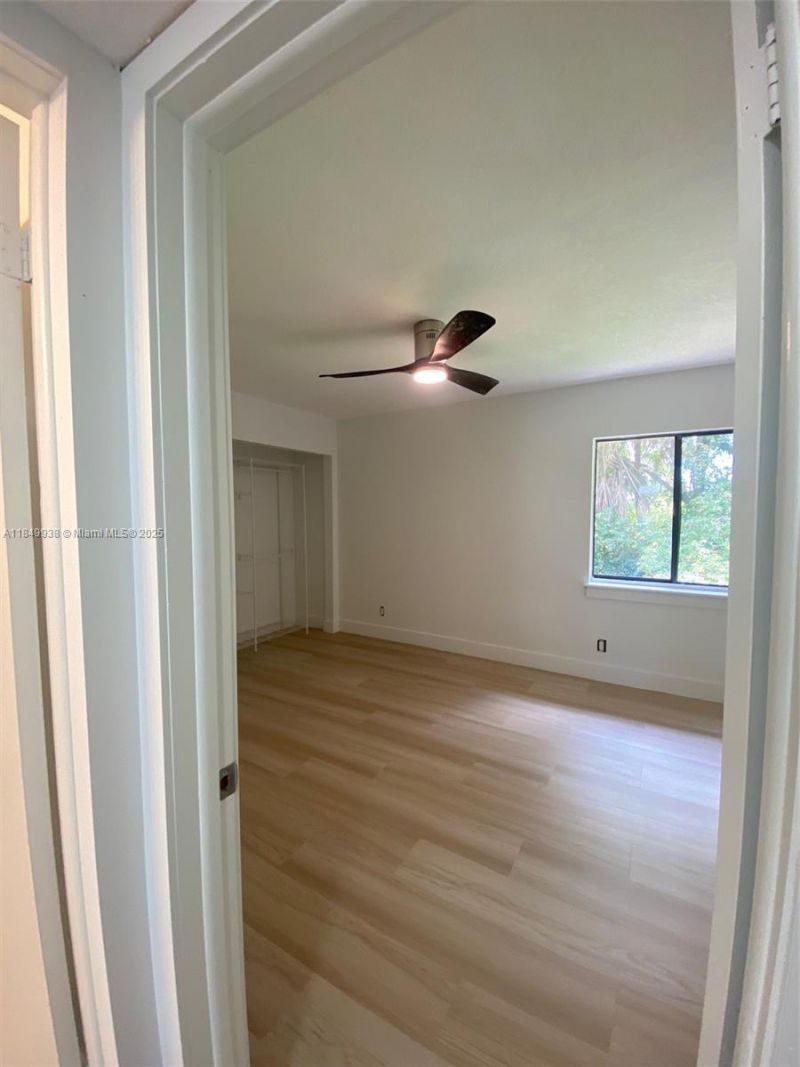 241 Wimbledon Lake Dr, Unit 241, Plantation, FL 33324 Photo