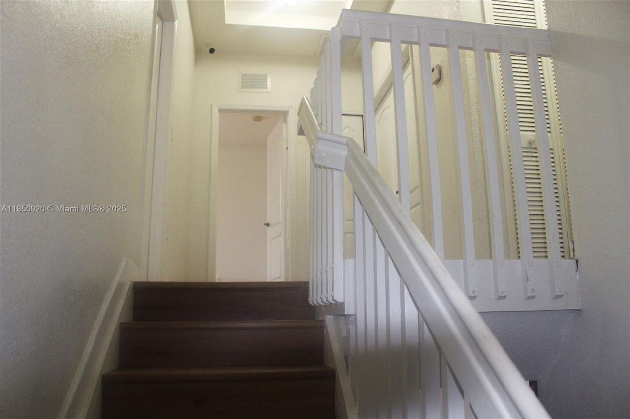 11375 NW 77th Ln, Doral, FL 33178 Photo