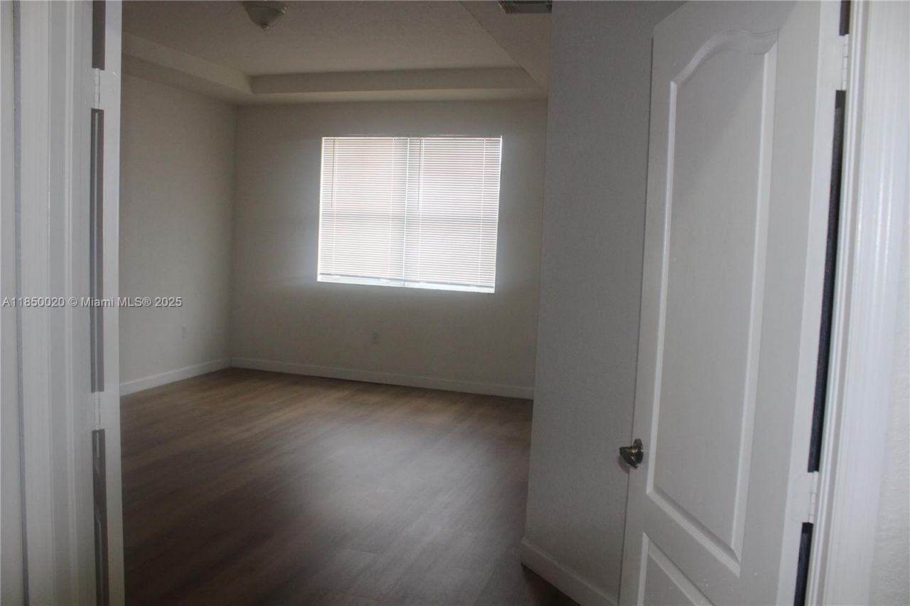 11375 NW 77th Ln, Doral, FL 33178 Photo