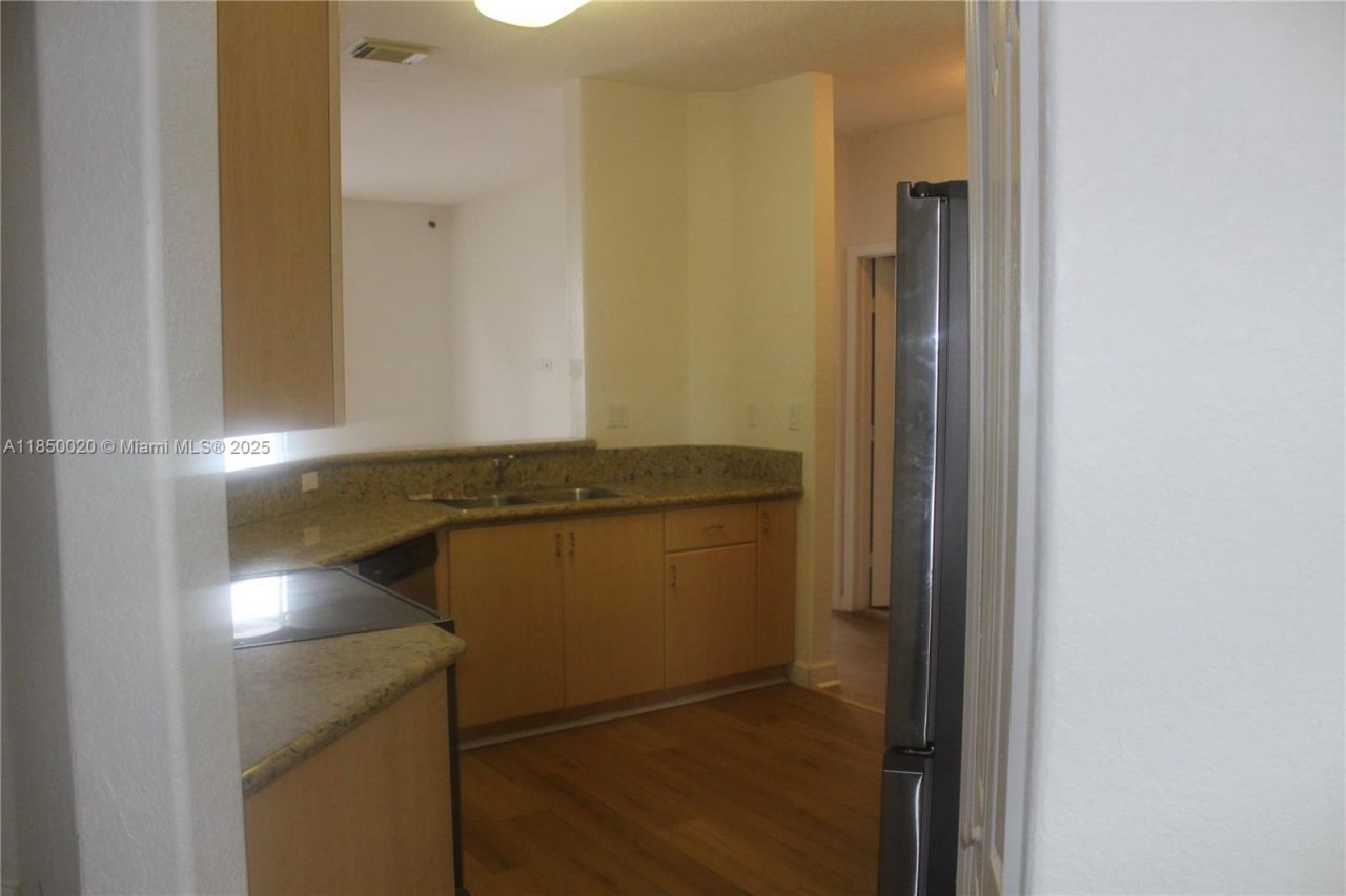 11375 NW 77th Ln, Doral, FL 33178 Photo