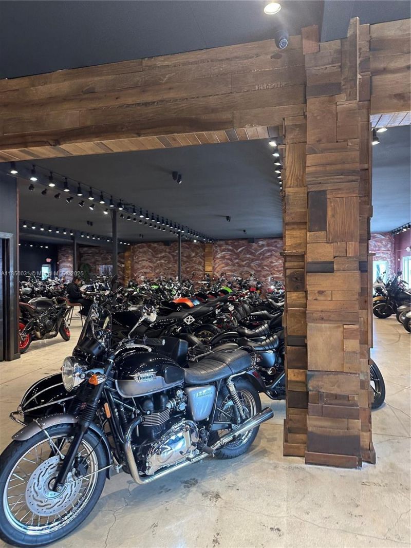 9411 NW 22nd Ave, Miami, FL 33147 Photo