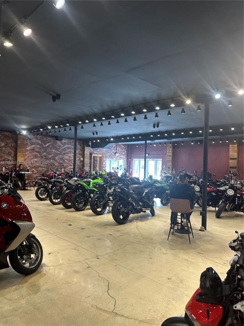 9411 NW 22nd Ave, Miami, FL 33147 Photo