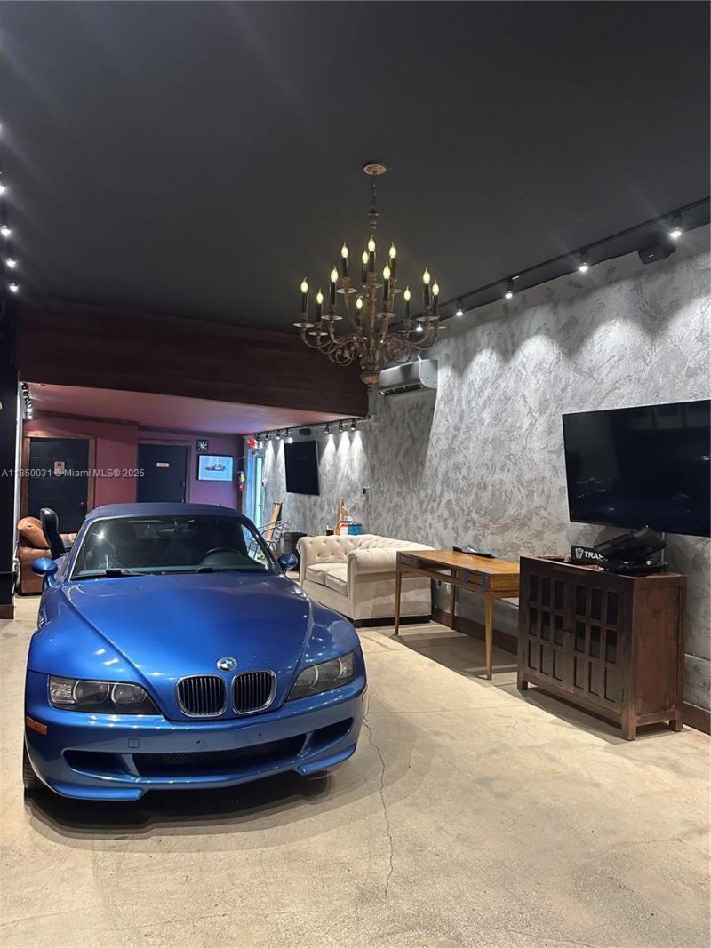 9411 NW 22nd Ave, Miami, FL 33147 Photo