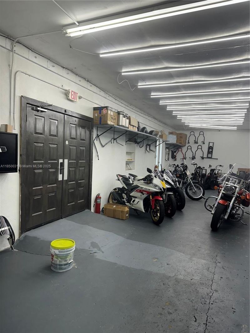 9411 NW 22nd Ave, Miami, FL 33147 Photo