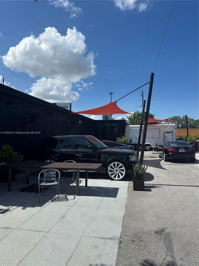 9411 NW 22nd Ave, Miami, FL 33147 Photo