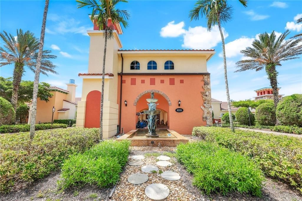 8721 Piazza Del Lago Cir, Unit 203, Estero, FL 33928 Photo