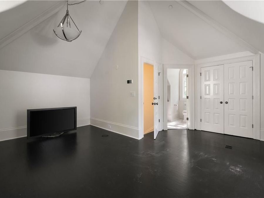 Property Image 107
