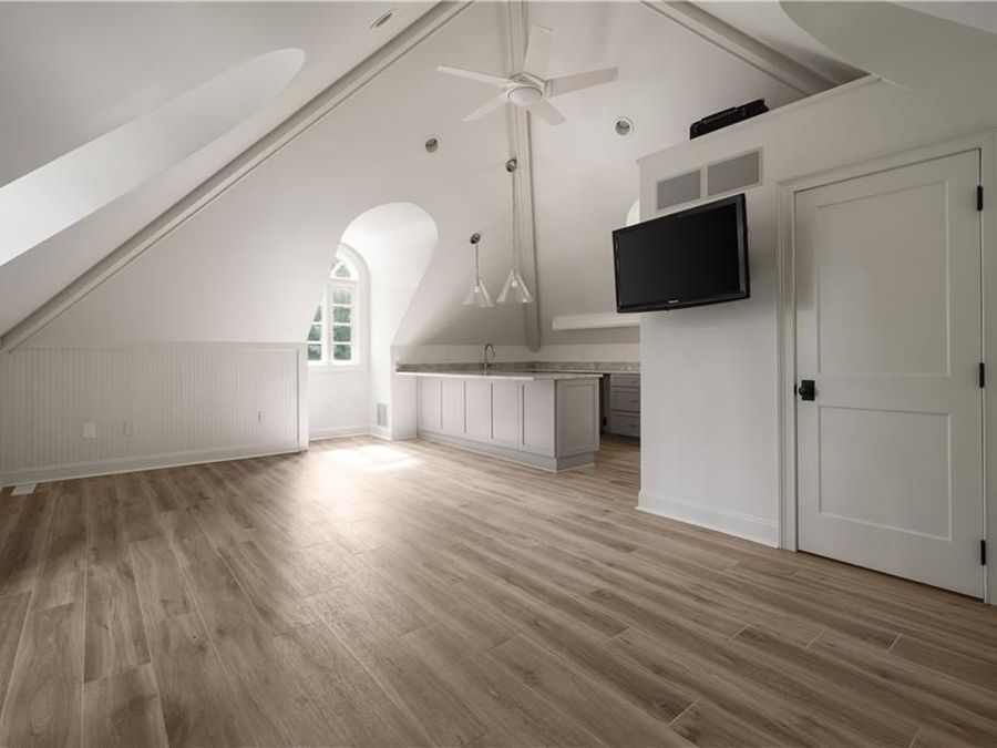 Property Image 114
