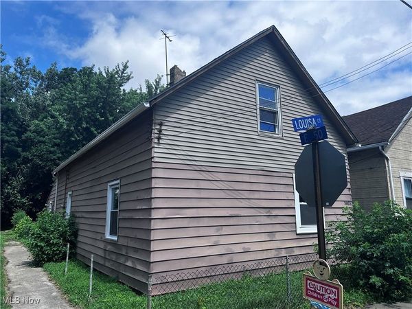 5003 Louisa Court, Cleveland, OH 44127