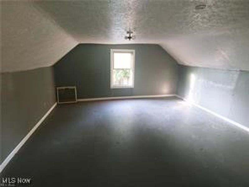 5003 Louisa Court, Cleveland, OH 44127 Photo 12