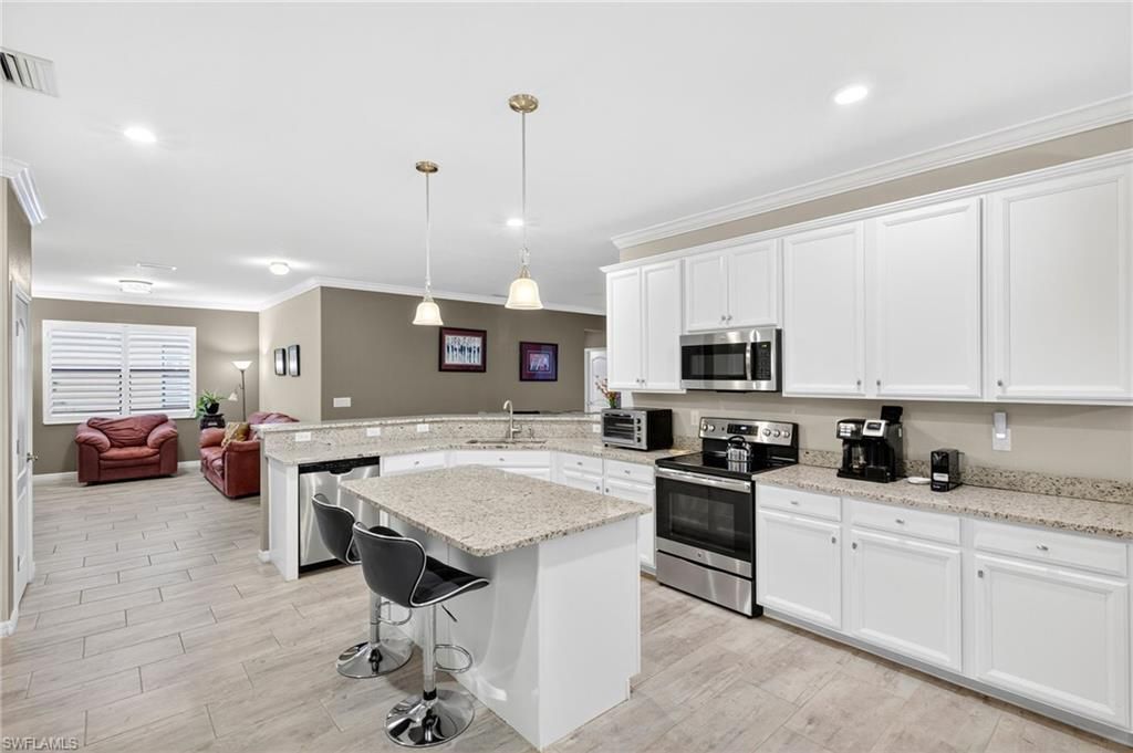 10686 Prato Dr, Fort Myers, FL 33913 Photo