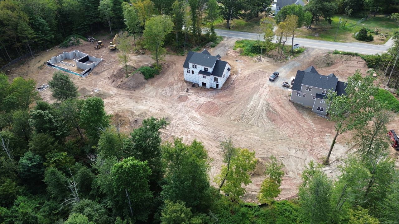 119 Colchester, East Hampton, CT 06424 Main Photo