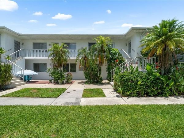 431 Van Buren ST, Unit D3, FORT MYERS, FL 33916