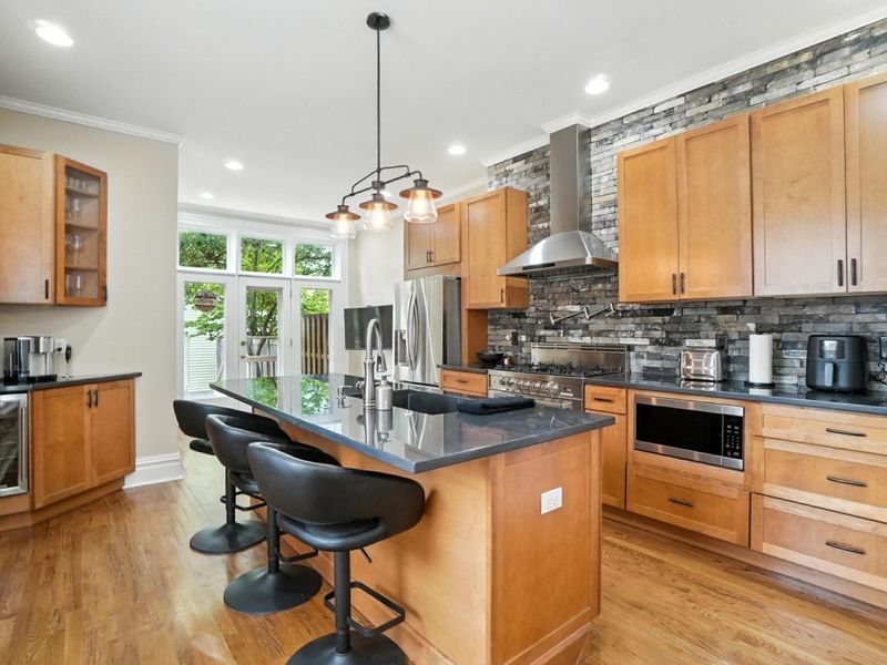 396 W 7th Avenue, Columbus, OH 43201 Photo 11