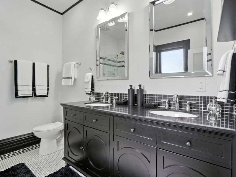 396 W 7th Avenue, Columbus, OH 43201 Photo 24