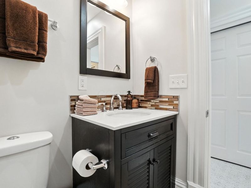 396 W 7th Avenue, Columbus, OH 43201 Photo 33