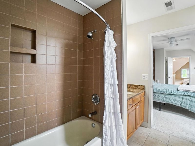 396 W 7th Avenue, Columbus, OH 43201 Photo 40