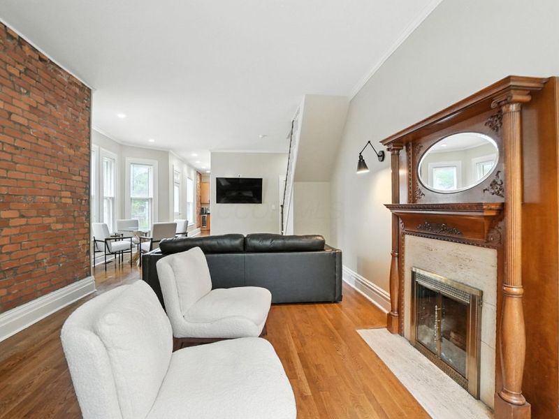 396 W 7th Avenue, Columbus, OH 43201 Photo 6