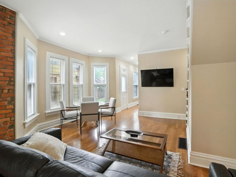 396 W 7th Avenue, Columbus, OH 43201 Photo 7