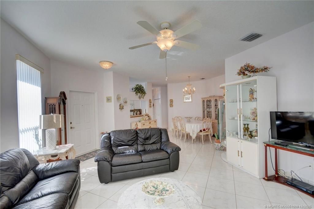 6789 SE Warwick Lane, Stuart, FL 34997 Photo