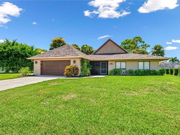 9908 White Sands PL, BONITA SPRINGS, FL 34135