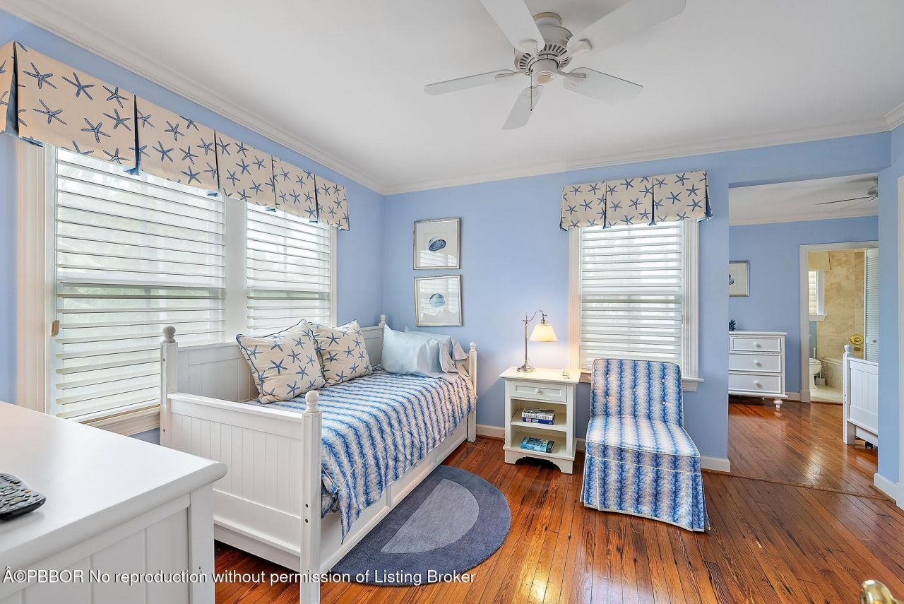 325 Seaspray Avenue, Palm Beach, FL 33480 Photo