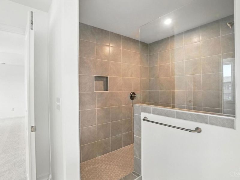 8848 Oakcrest Way, West Chester, OH 45069 Photo 34