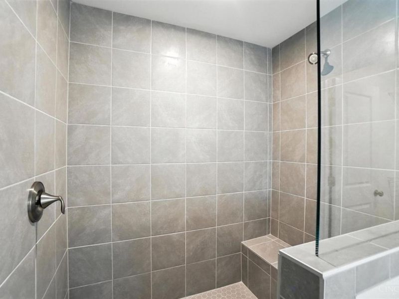 8848 Oakcrest Way, West Chester, OH 45069 Photo 35