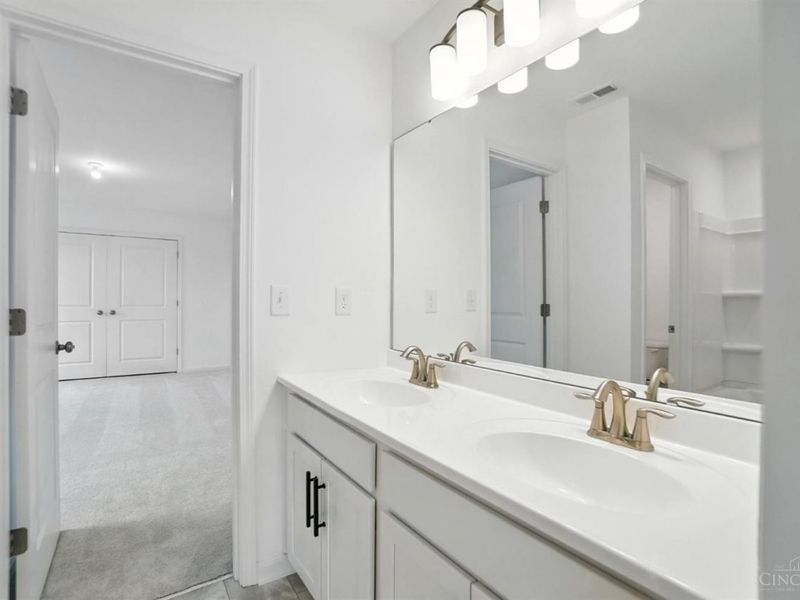 8848 Oakcrest Way, West Chester, OH 45069 Photo 45