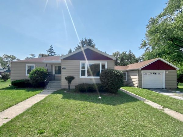 618 E 159TH Place, South Holland, IL 60473