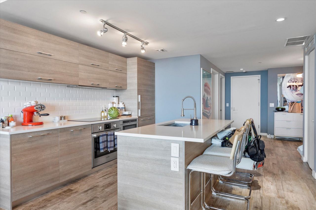 650 NE 32nd Street, Unit 606, Miami, FL 33137 Photo