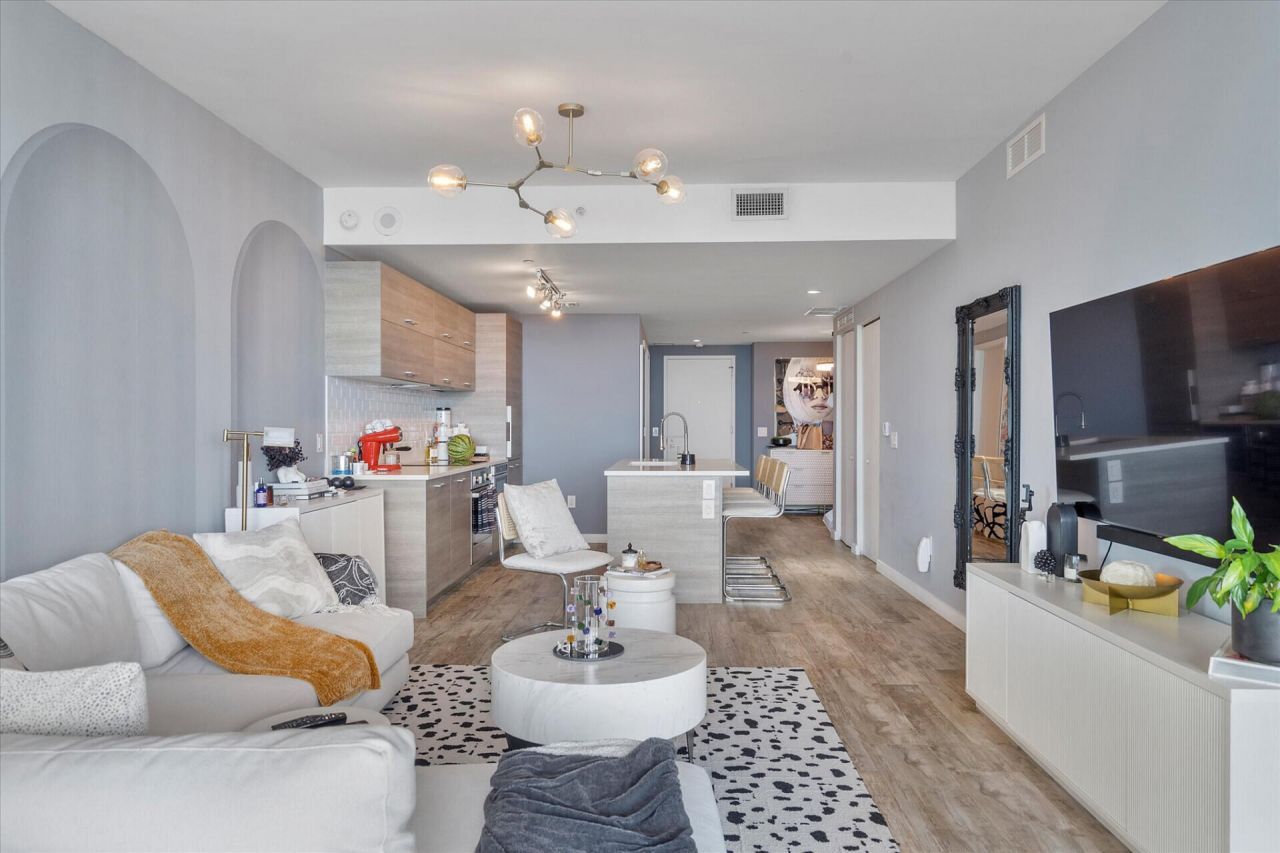 650 NE 32nd Street, Unit 606, Miami, FL 33137 Photo