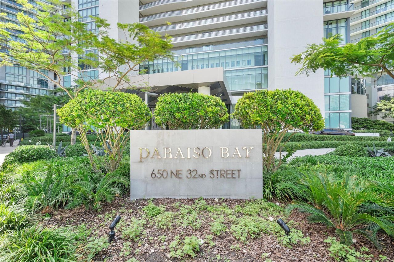 650 NE 32nd Street, Unit 606, Miami, FL 33137 Photo