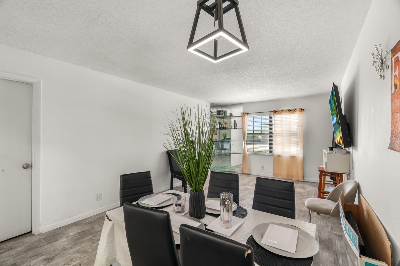 2291 Linton Ridge Circle, Unit B4, Delray Beach, FL 33444 Photo