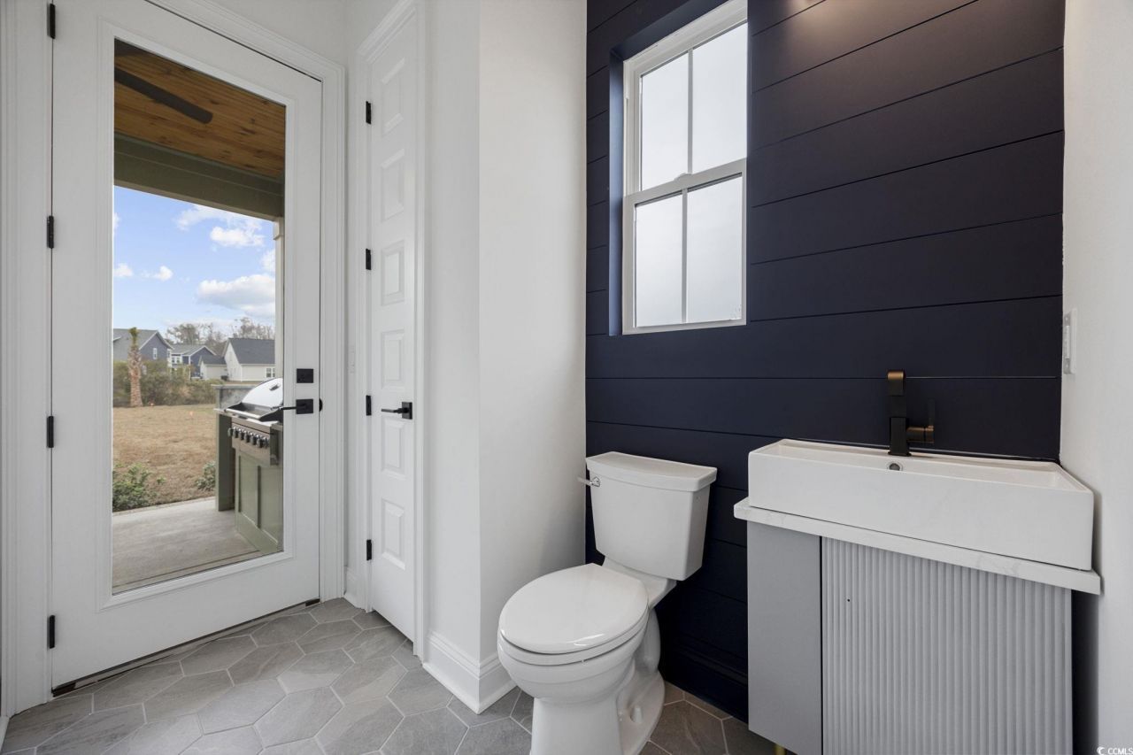 514 Harbour View Dr. Photo 18