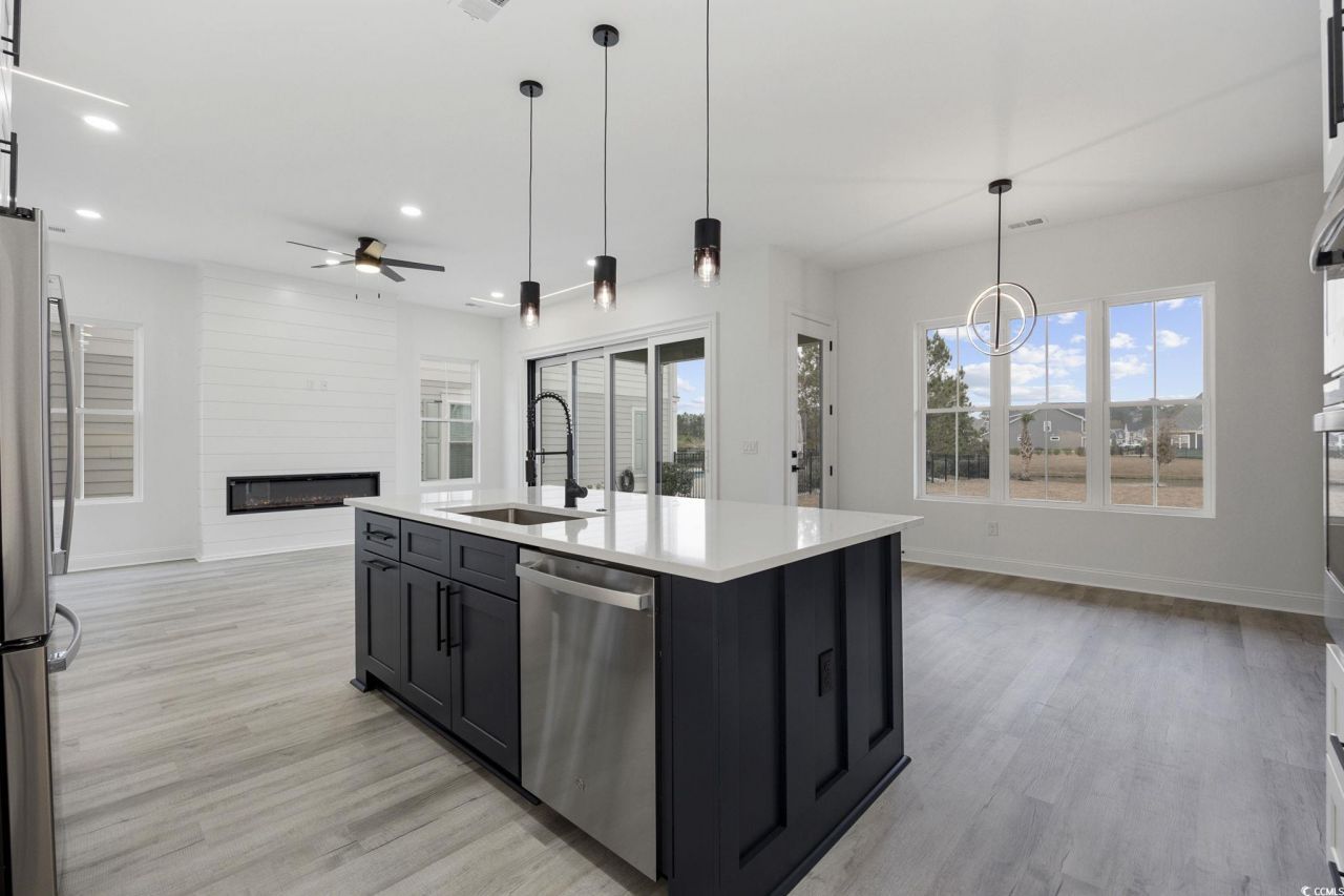 514 Harbour View Dr. Photo 9