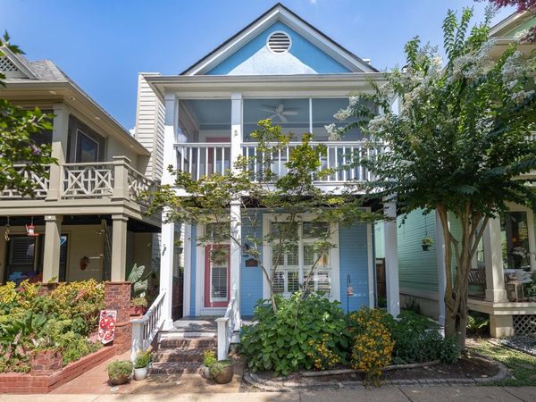 1017 ISLAND PARK CIR, Memphis, TN 38103