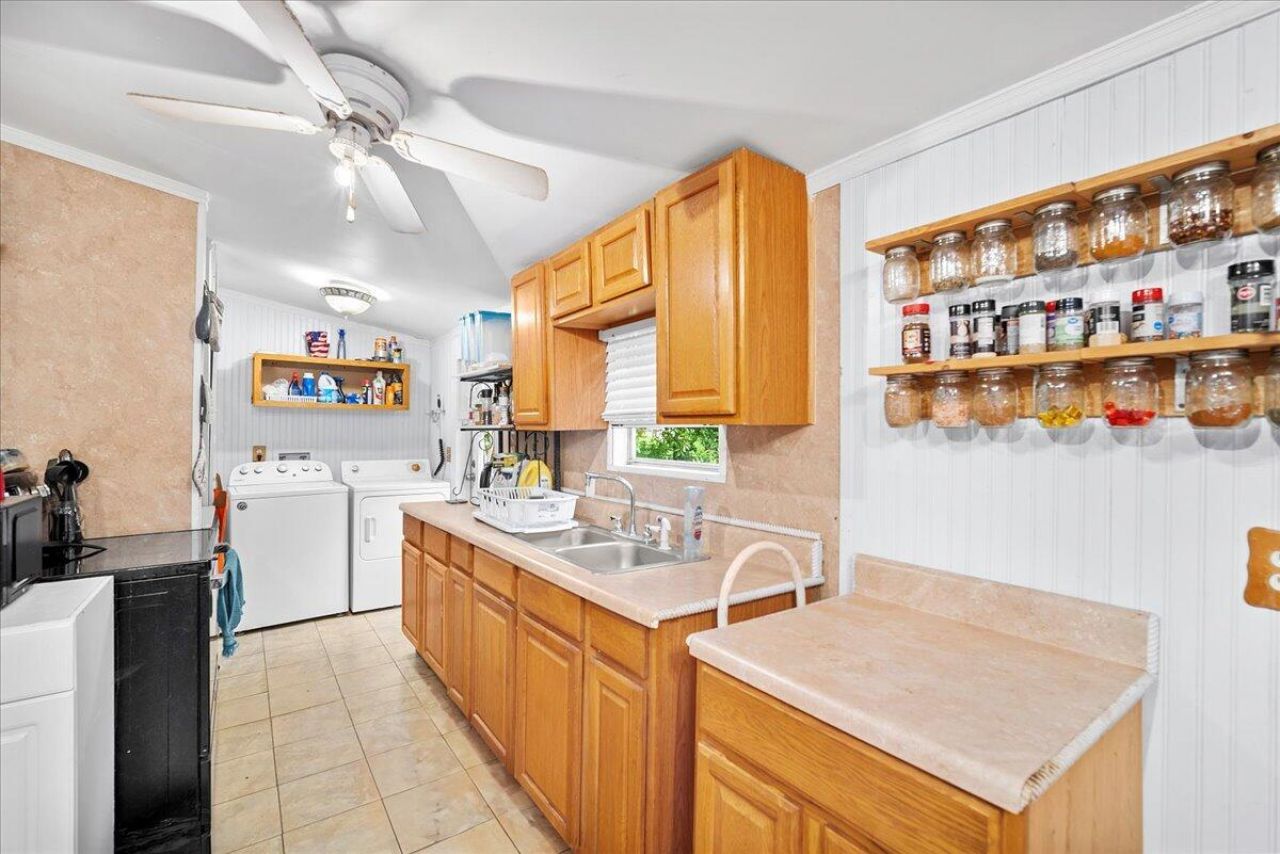 147 Sandpit Drive Photo 8