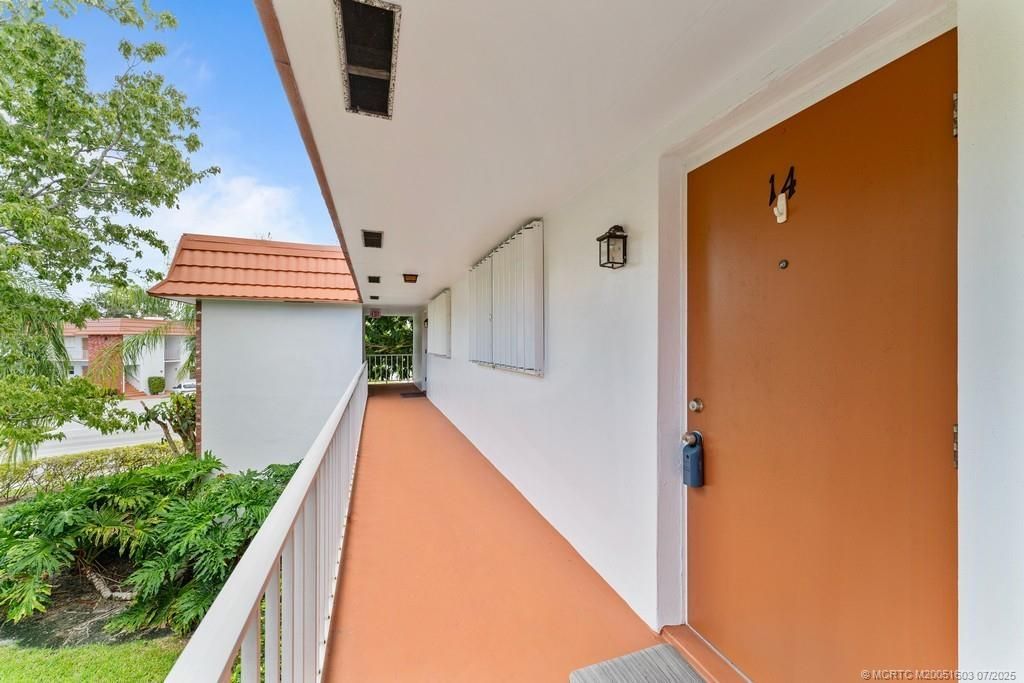 2600 SE Ocean Boulevard, Unit FF14, Stuart, FL 34996 Photo