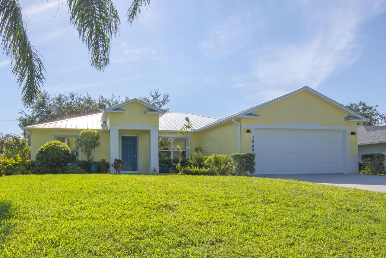 1049 Gardenia Street, Sebastian, FL 32958 Photo