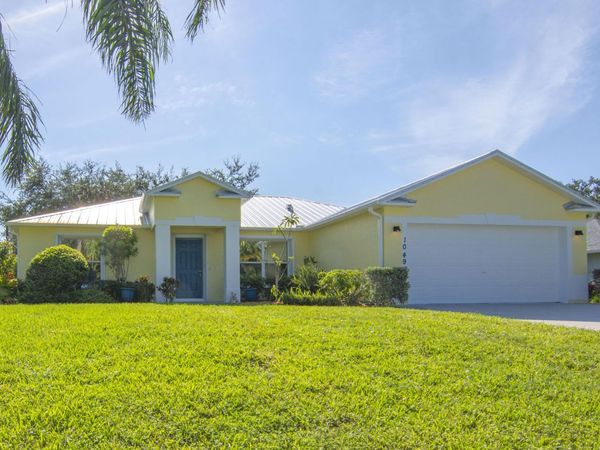 1049 Gardenia Street, Sebastian, FL 32958