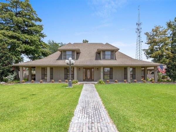 2010 Diane Dr Drive, Sulphur, LA 70663