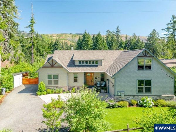 23757 Santiam Wy SE, Lyons, OR 97358