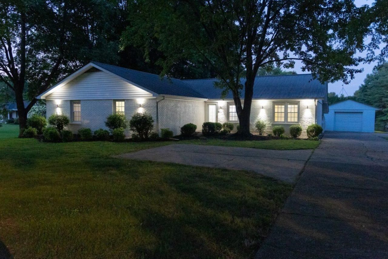 940 Cave Mill Road, Bowling Green, KY 42104 Main Photo